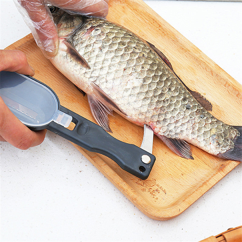 2-in-1 Fish Scaling and Gutting Tool